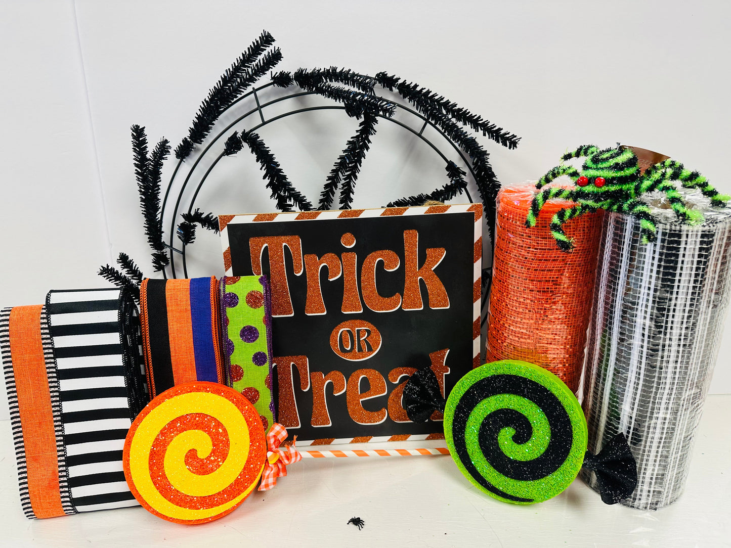 Party Kit - Trick or Treat Halloween Party Kit