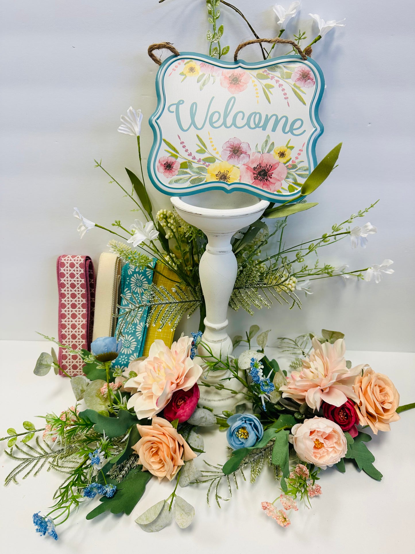 Floral, Ribbon & Sign Grapevine Wreath Kit