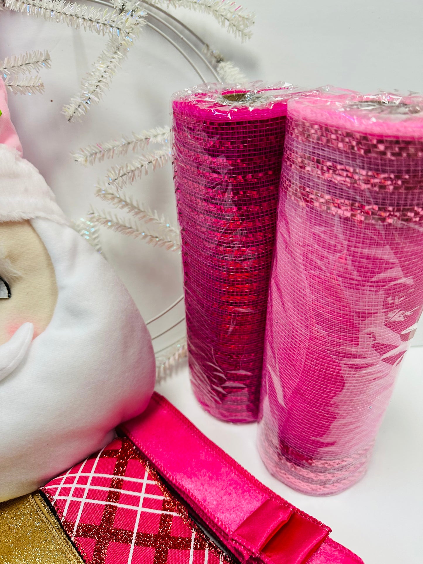 Party Kit - Pink Santa DIY Wreath