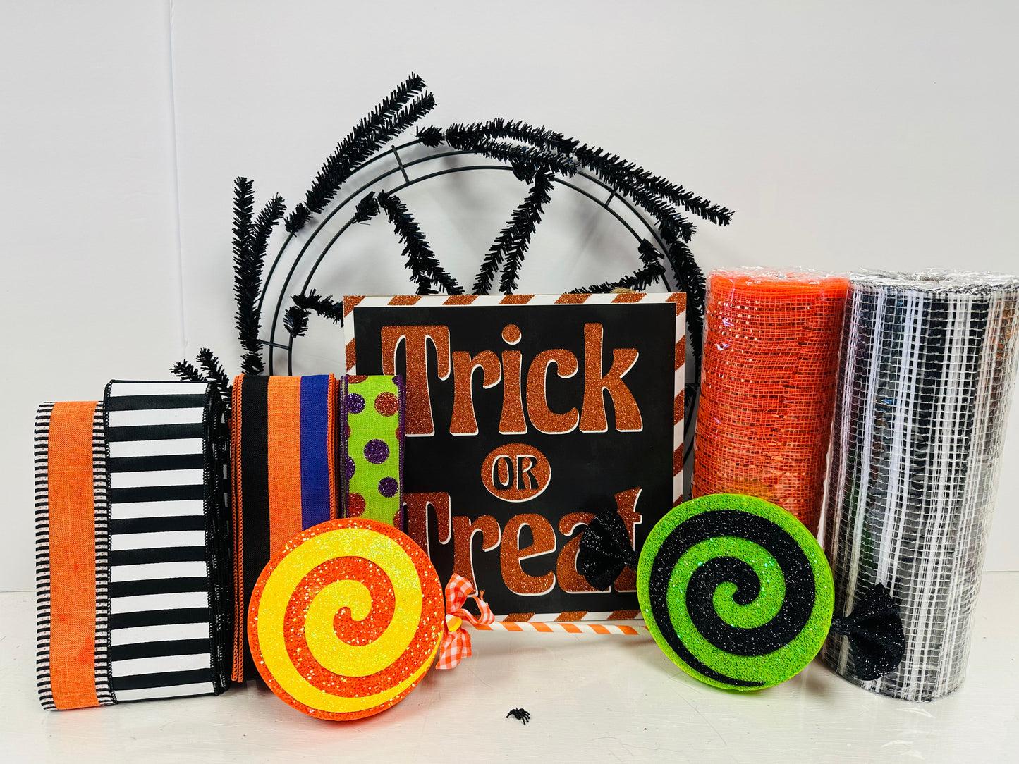 Party Kit - Trick or Treat Halloween Party Kit