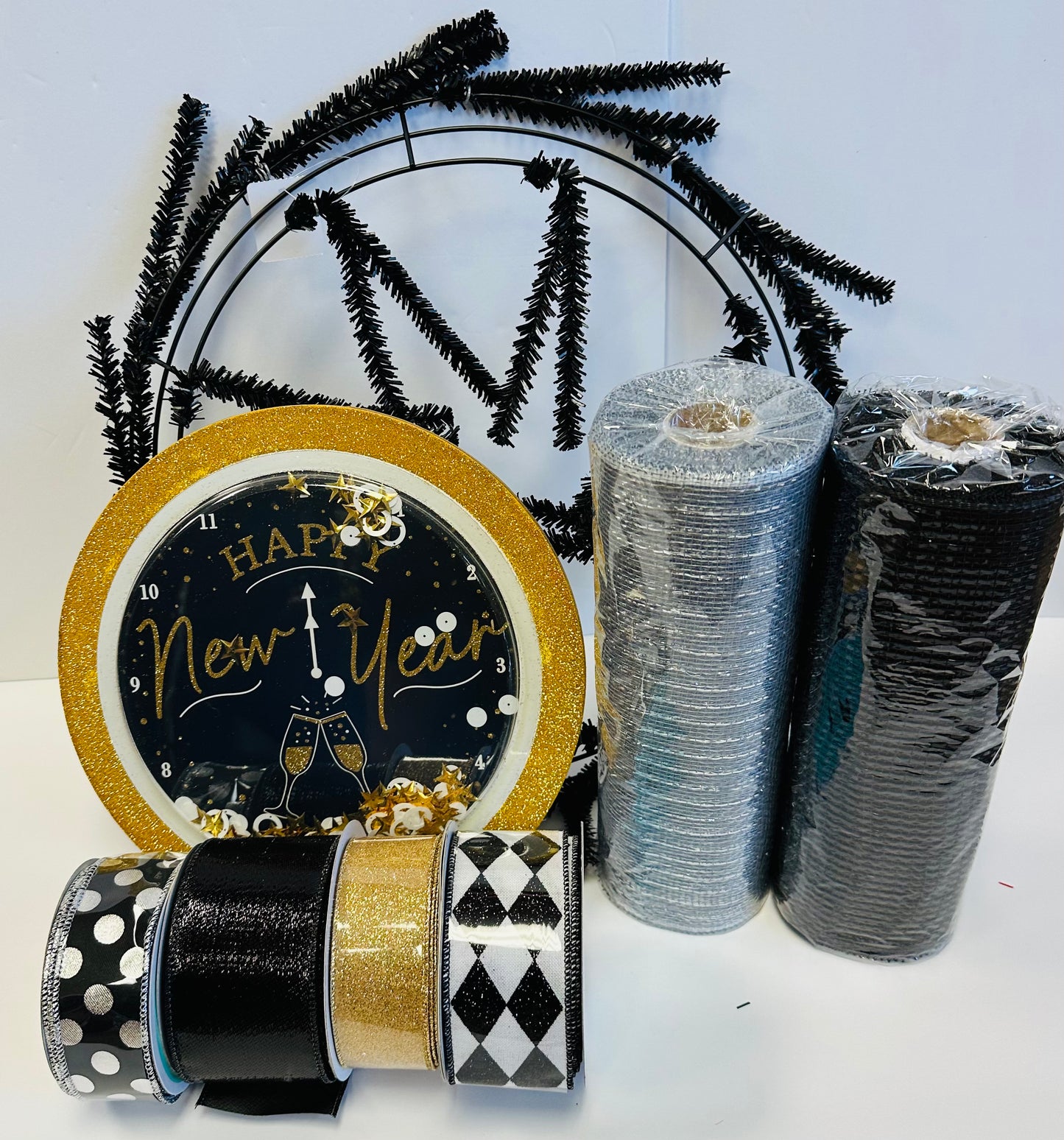 Party Kit - Happy New Year! DIY Wreath Kit
