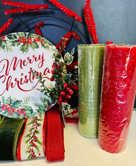 NEW Holly Merry Christmas Wreath Kit DIY