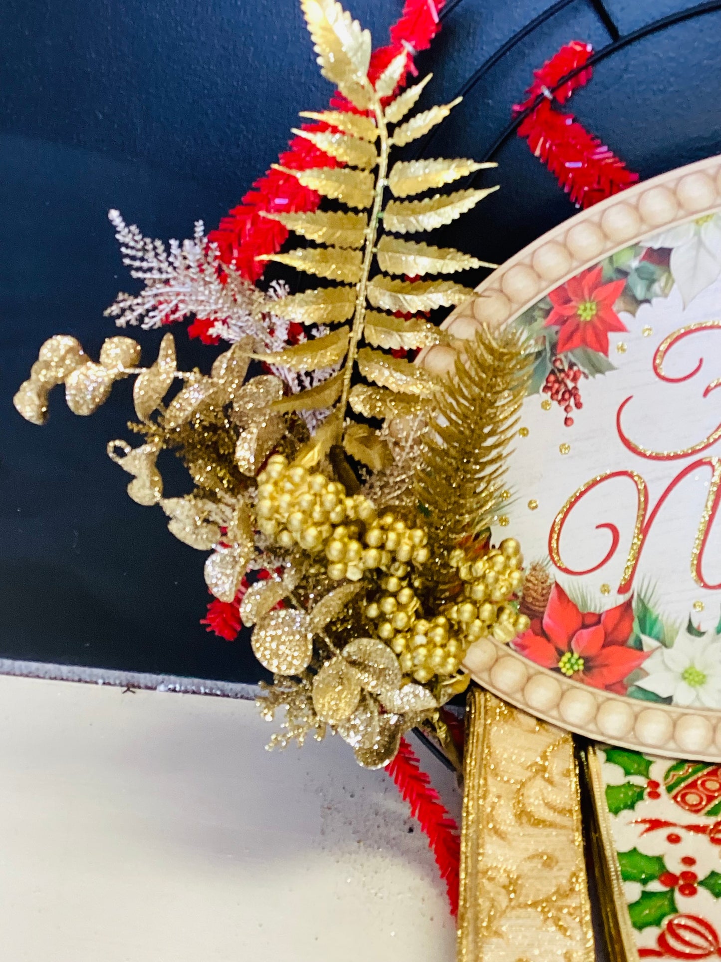 NEW Feliz Navidad Christmas DIY Wreath Kit