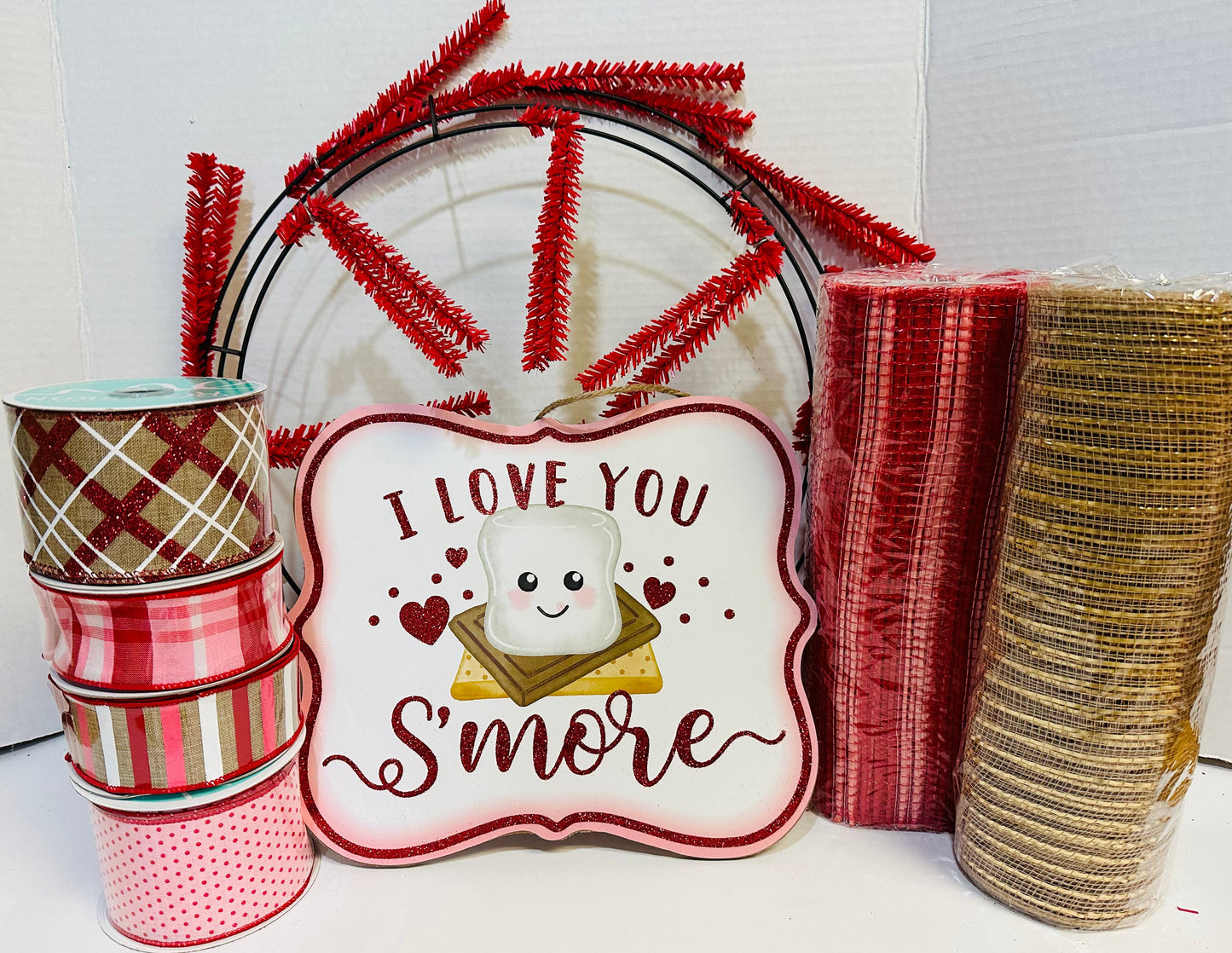 I Love You S'more DIY Wreath Kit