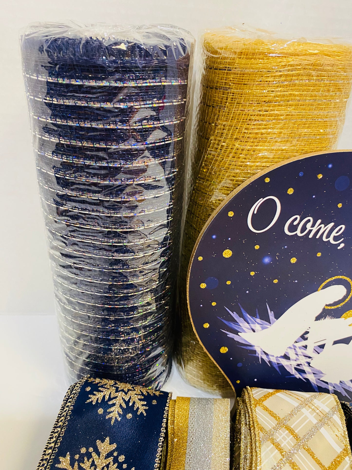 Party Kit - Oh Come, Let Us Adore Him