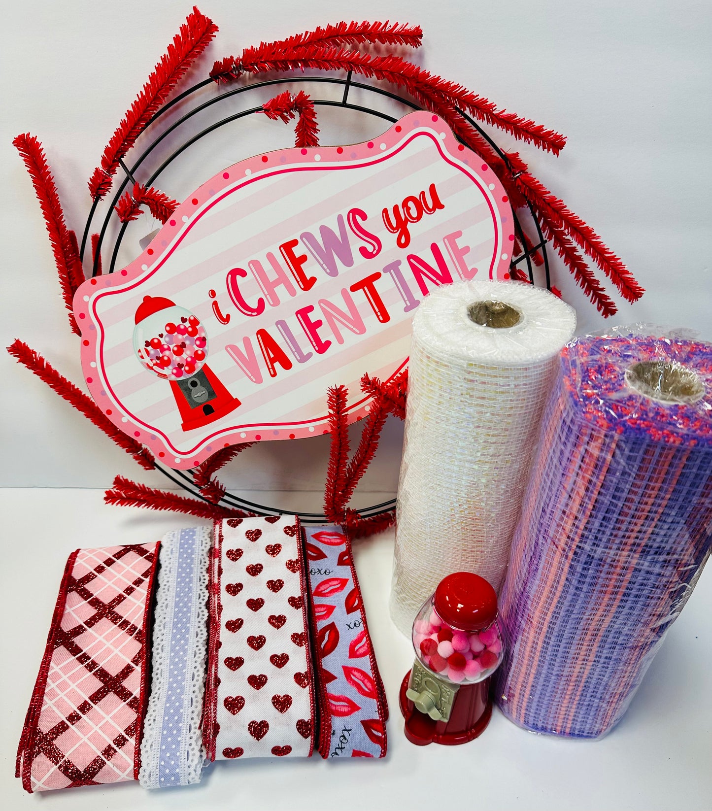 Party Kit - I Chews You Bubblegum Valentine DIY Wreath