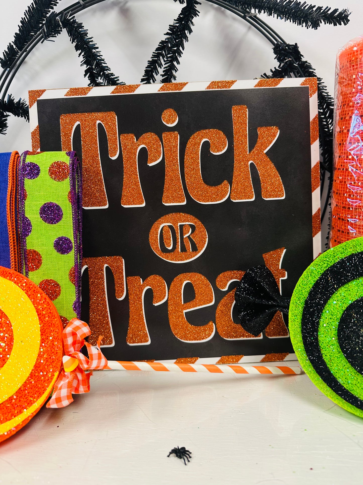 Wreath Kit - Trick or Treat Halloween DIY Wreath Kit