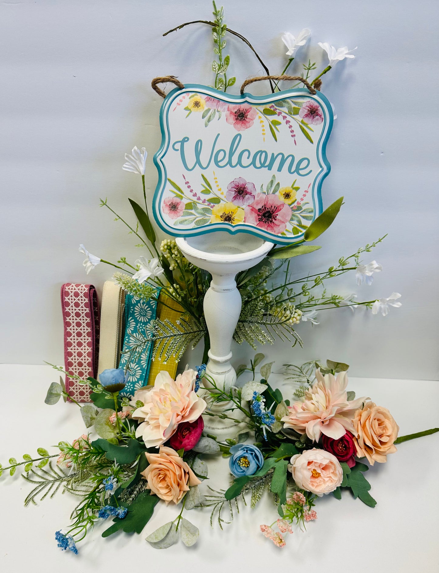 Floral, Ribbon & Sign Grapevine Wreath Kit