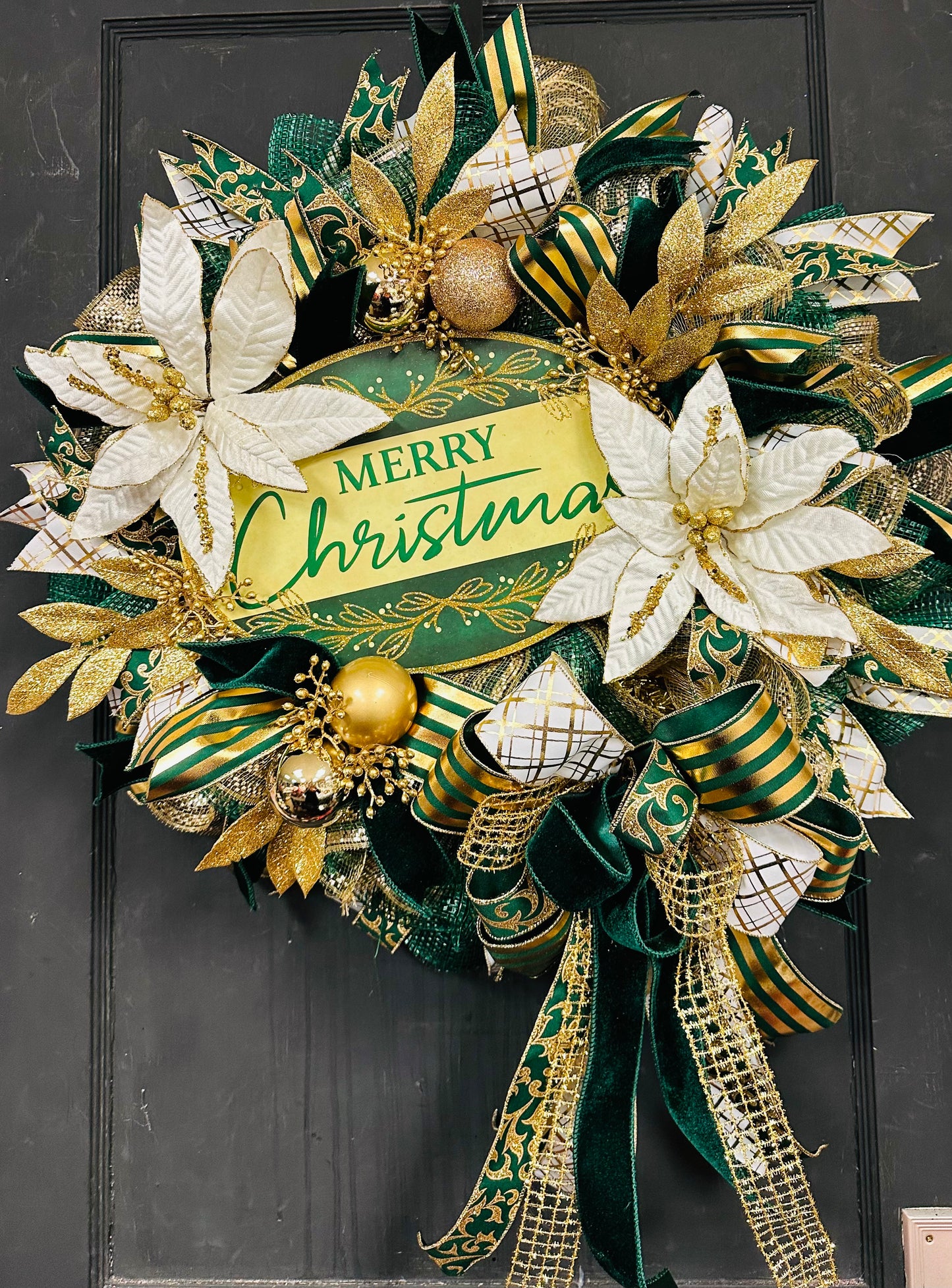 Party Kit - Green & Gold Classic Christmas DIY Kit