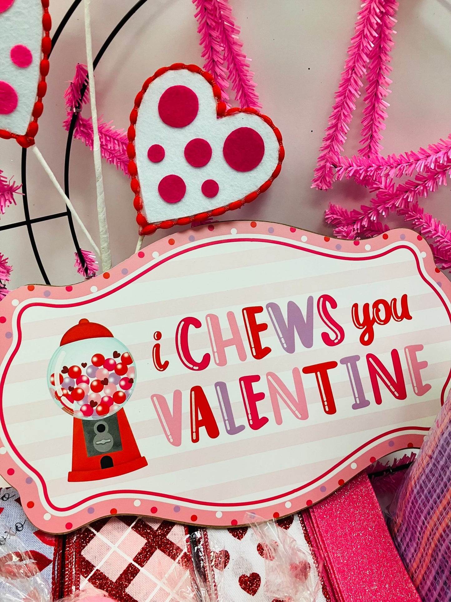 I Chews You, Valentine! DIY Wreath Kit