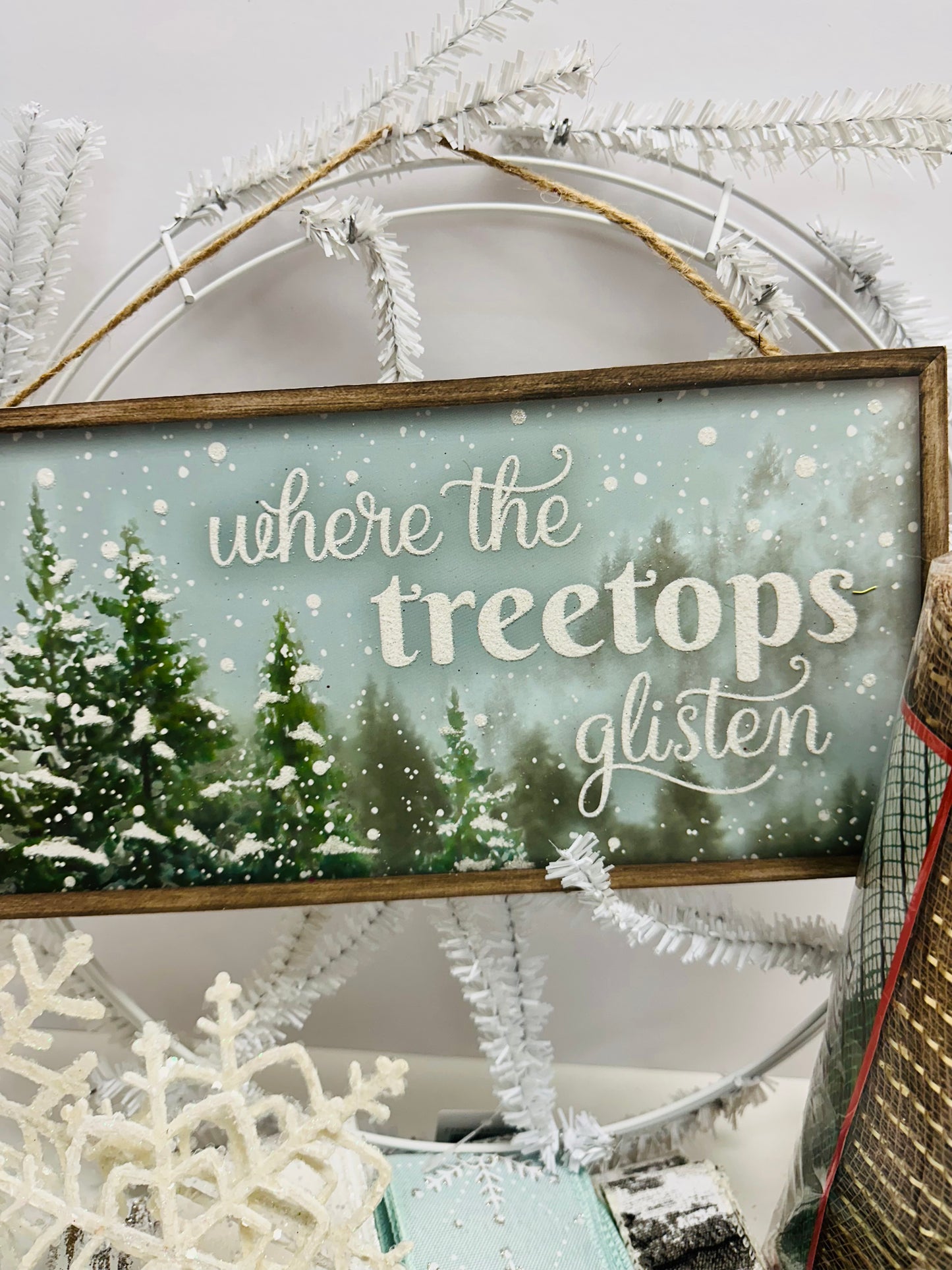 Where Treetops Glisten Winter Everyday DIY Wreath Kit