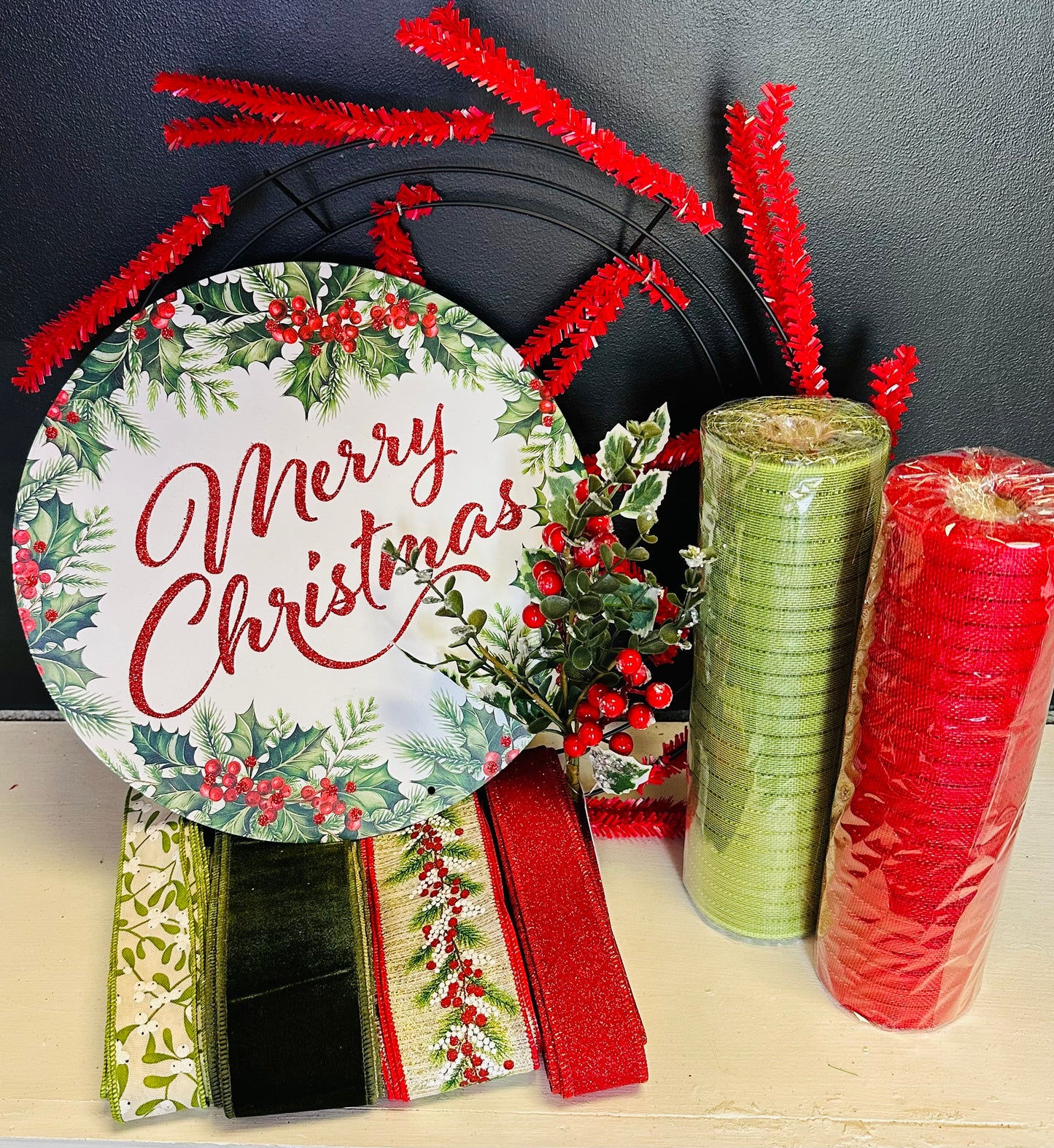 Party Kit - NEW Holly Merry Christmas DIY Kit