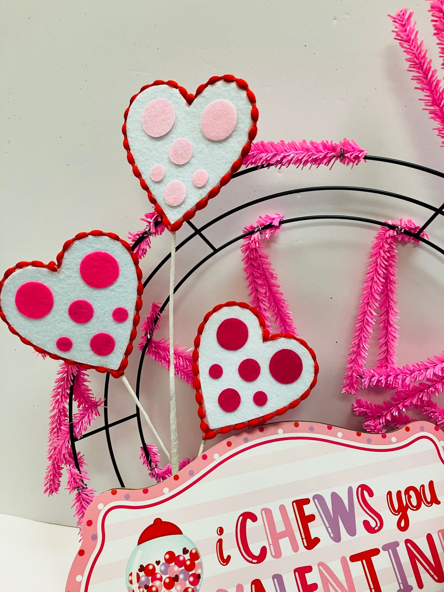 I Chews You, Valentine! DIY Wreath Kit