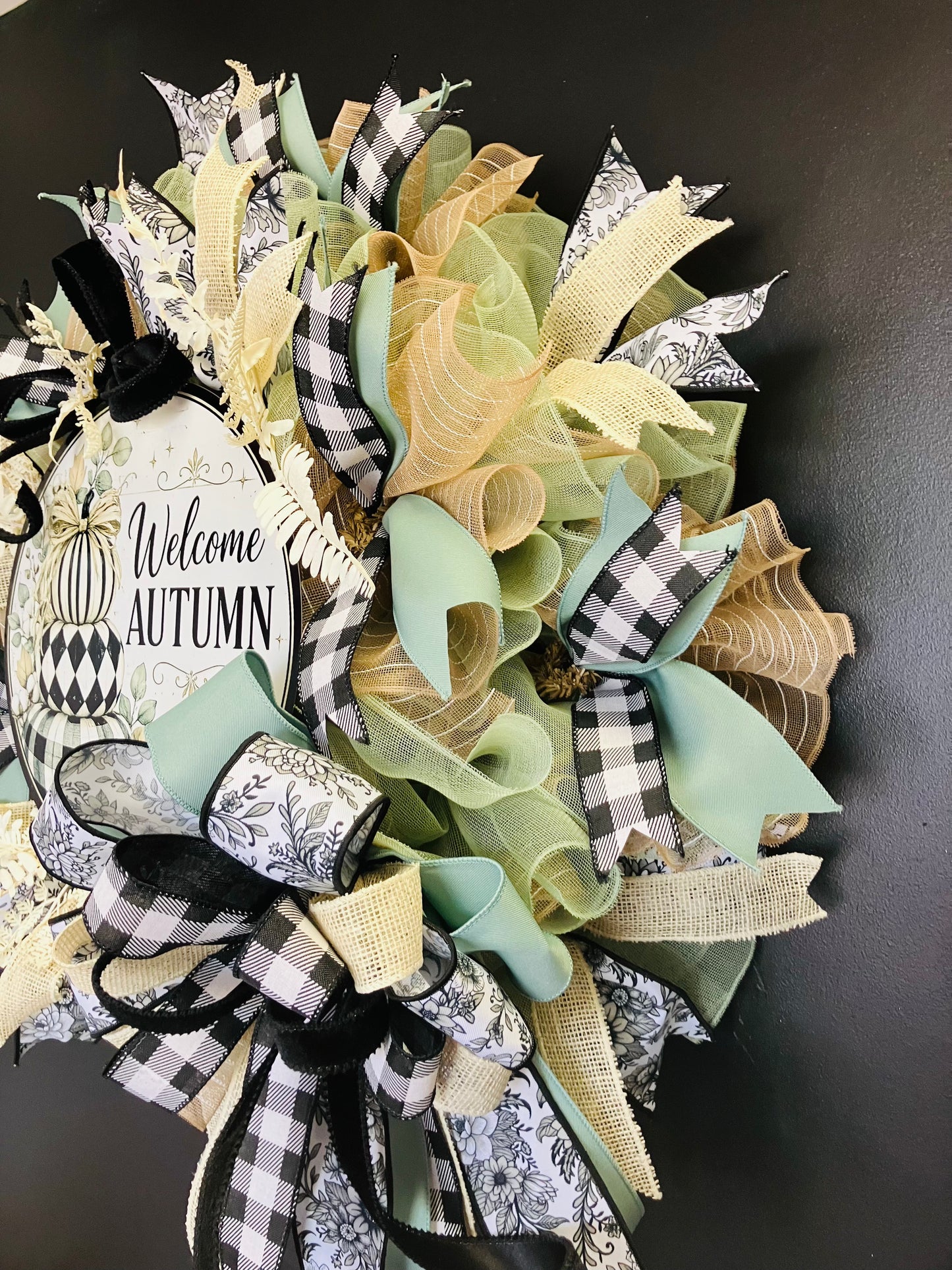 Welcome Autumn Black & White Fall Wreath