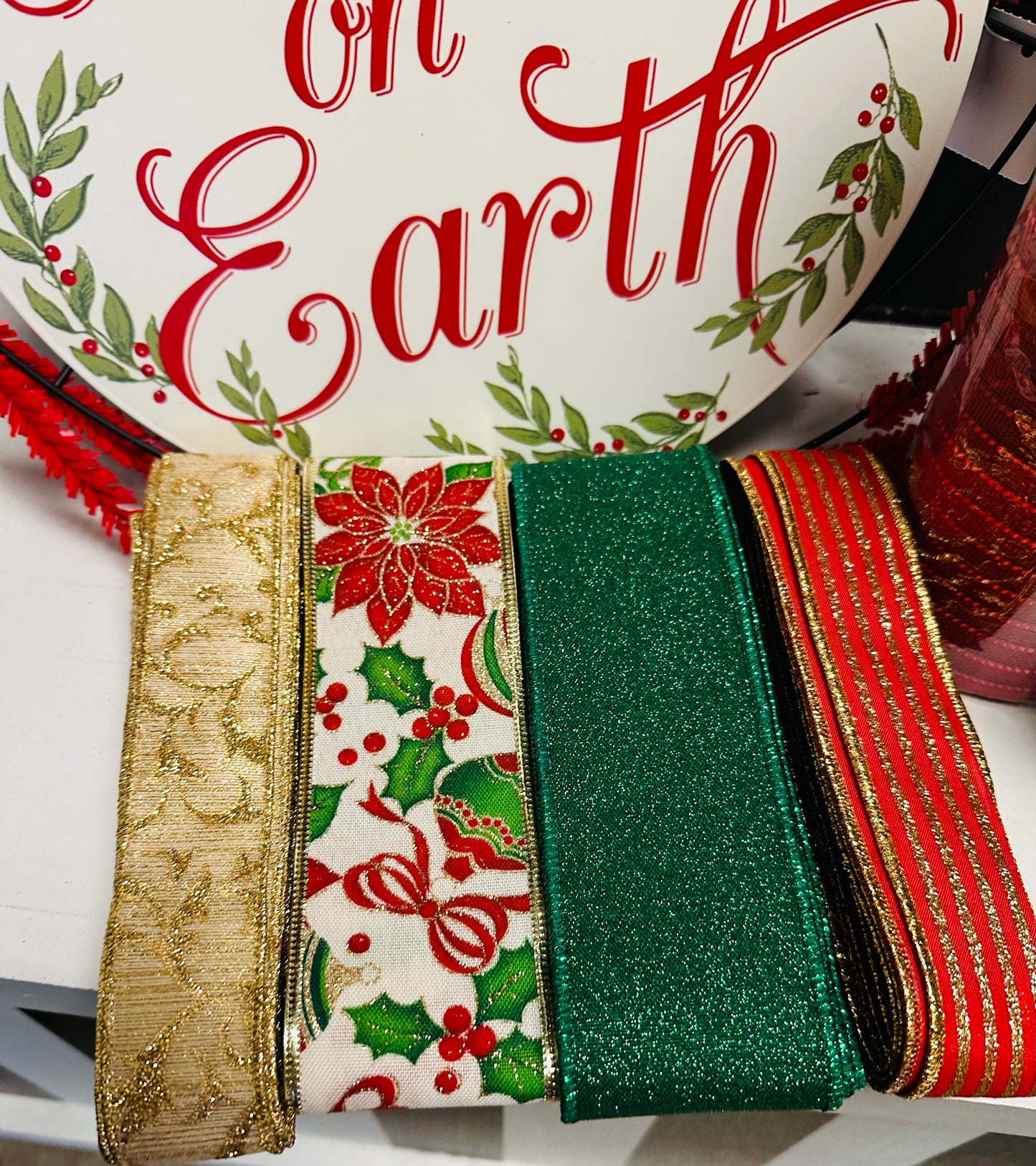 Peace on Earth Christmas DIY Wreath Kit