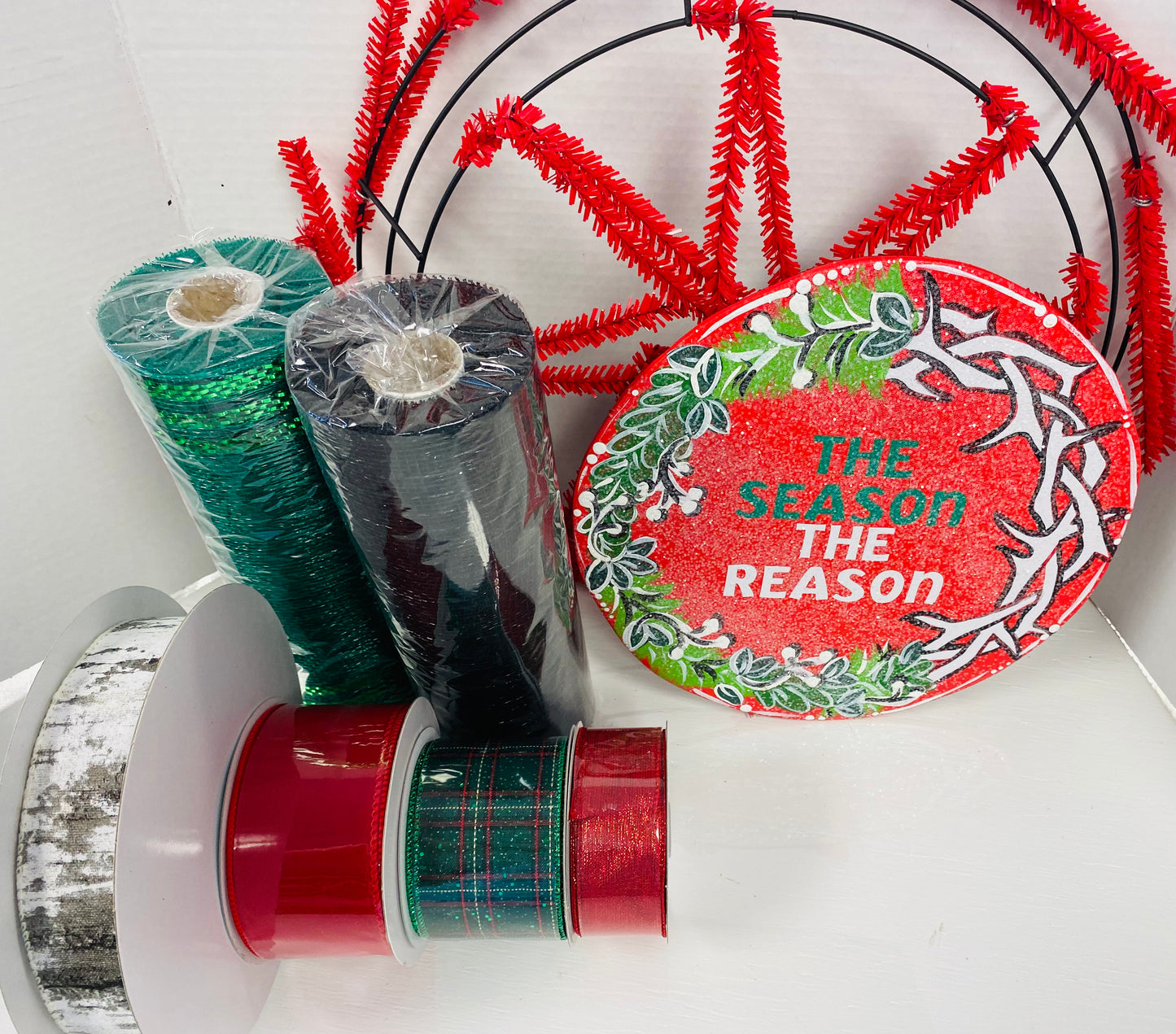 The Season The Reason Christmas DIY Wreath Kit