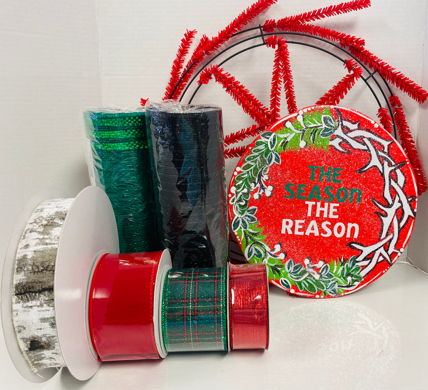 The Season The Reason Christmas DIY Wreath Kit