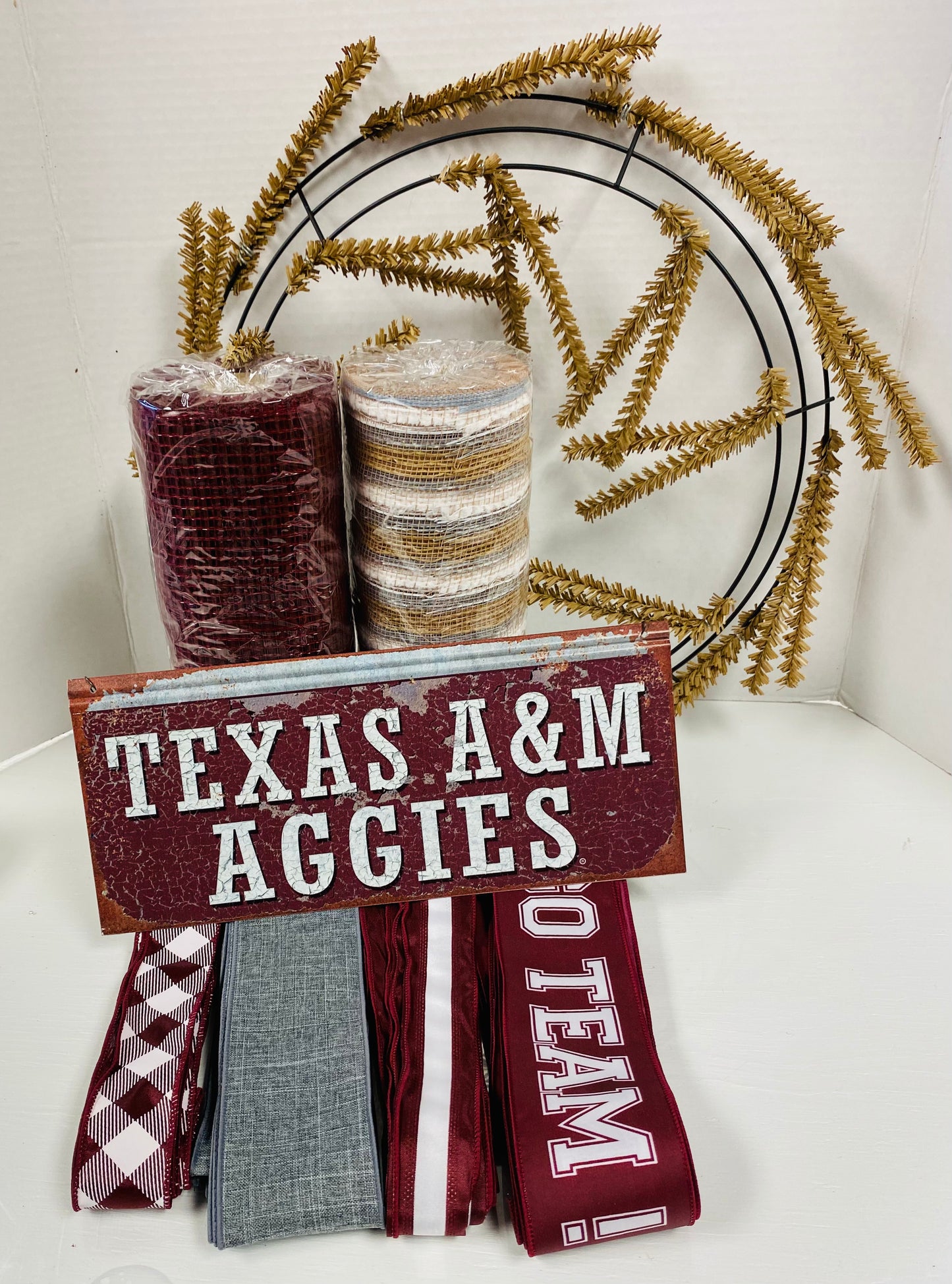 TX Aggie Wreath Party - Texas A&M Aggies Sign
