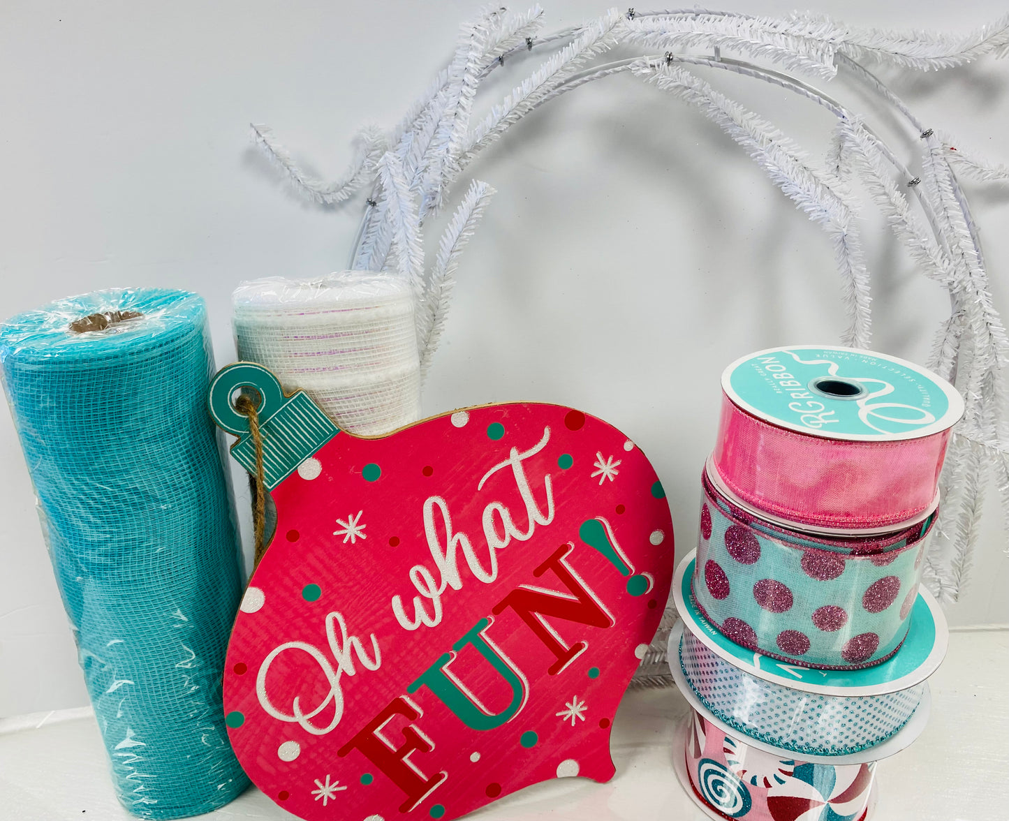 Party Kit - Oh What Fun! Christmas Winter Wreath