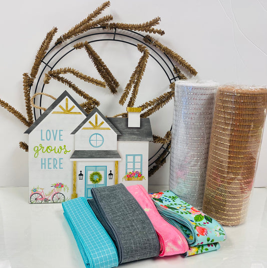 Love Grows Here Everyday Wreath Kit