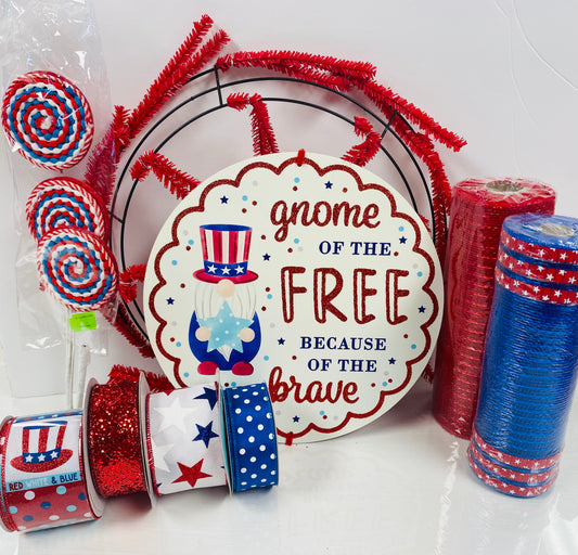 Gnome of the Free and the Brave Wreath Kit