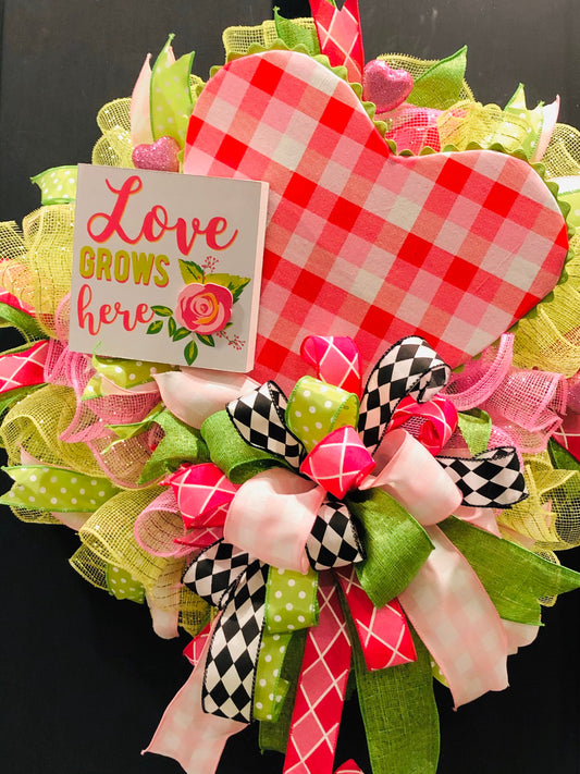 Love Grows Here Valentine Wreath