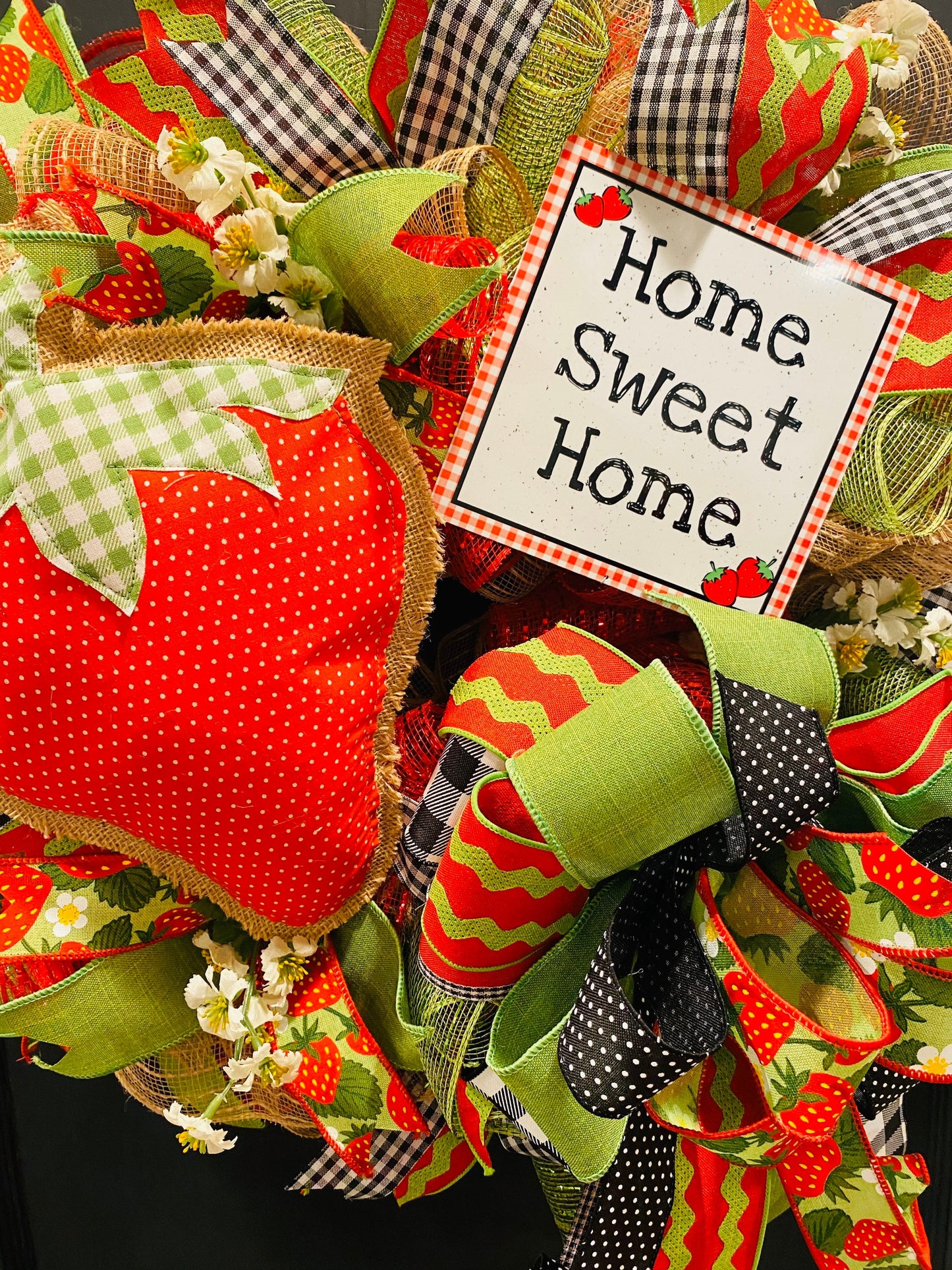 Strawberry Wreath, Summer Wreath, Home Sweet Home Wreath, Strawberry Decorations, Everyday Wreath, Summer Door Decor, Front Door Decor
