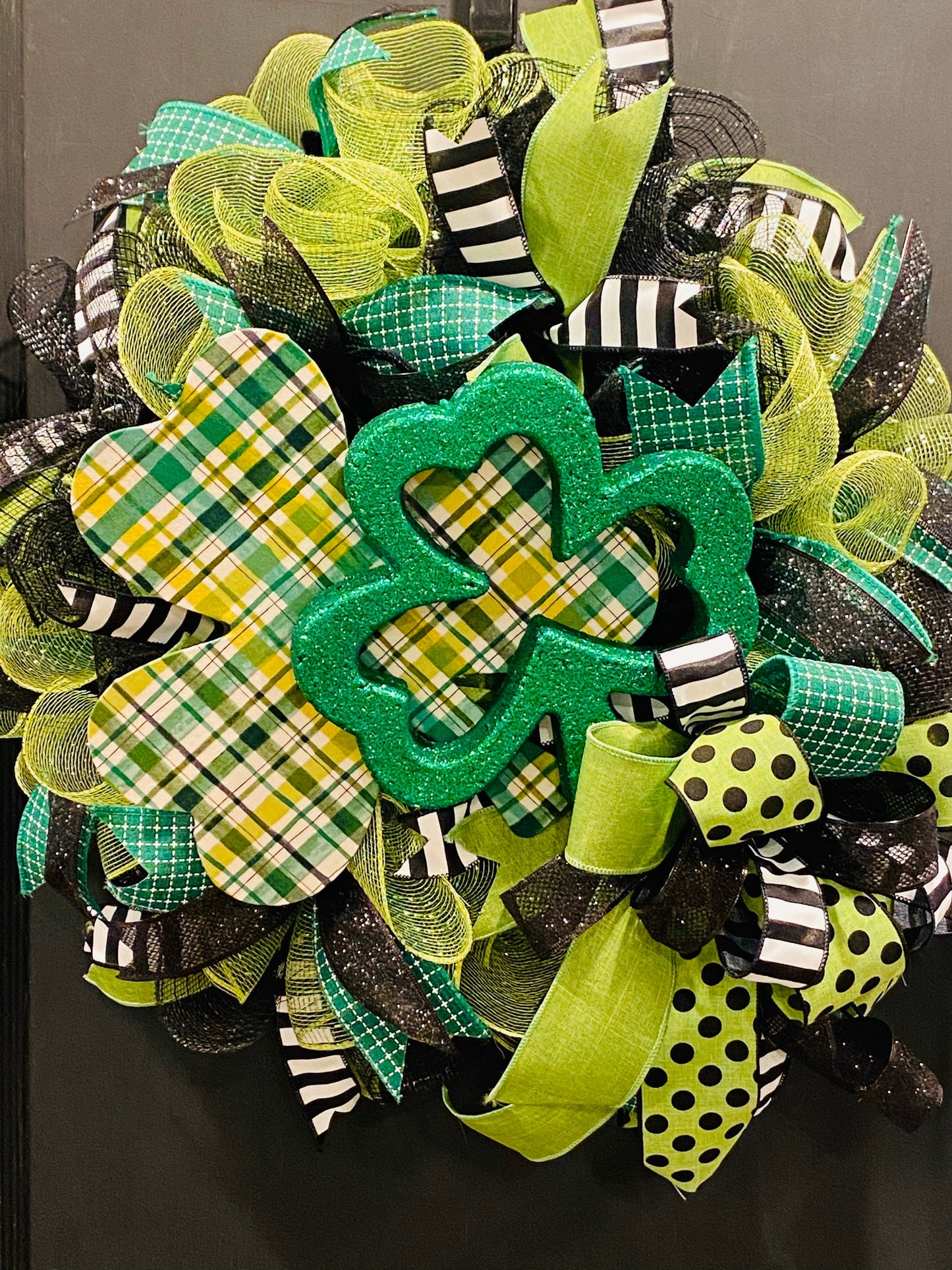 St. Patrick’s Day Wreath, Clover Wreath, Lucky Wreath, Green and Black Wreath, St. Patrick’s Day Decor, St. Patrick’s Day Decorations
