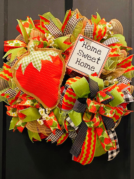 Strawberry Wreath, Summer Wreath, Home Sweet Home Wreath, Strawberry Decorations, Everyday Wreath, Summer Door Decor, Front Door Decor