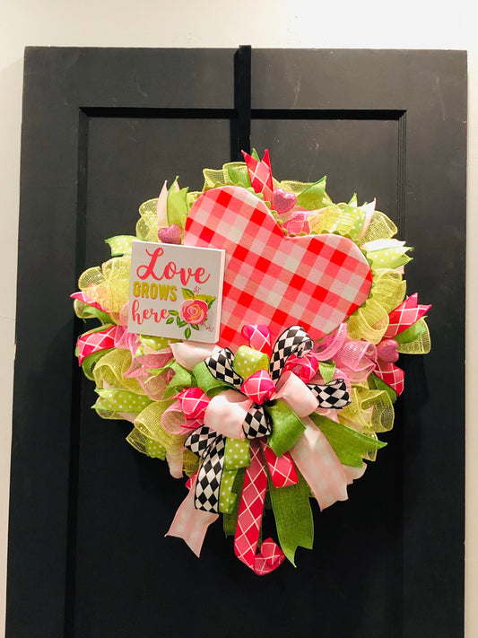 Love Grows Here Valentine Wreath